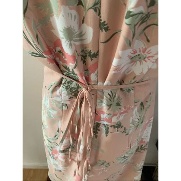 Loft floral dress pink size small - Picture 3 of 5